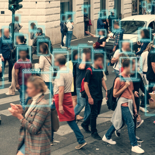 «Шляпа и накладная борода — это несерьезно». Интервью об успехах российской видеоаналитики 