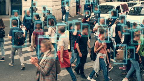 «Шляпа и накладная борода — это несерьезно». Интервью об успехах российской видеоаналитики 